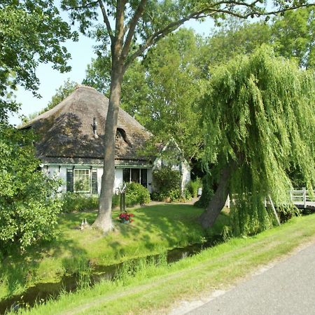 Apartment In Sint Maartensbrug With Garden Exteriér fotografie