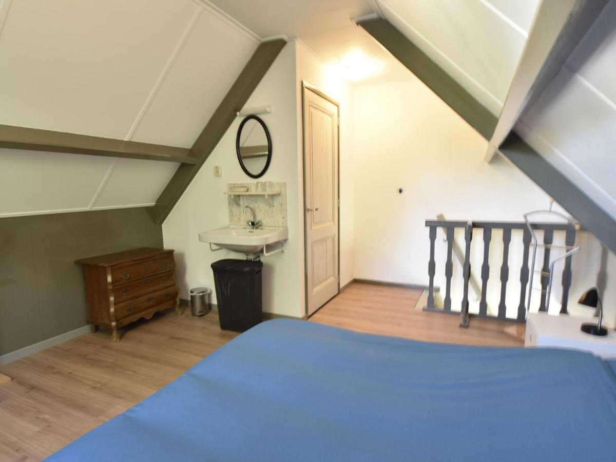 Apartment In Sint Maartensbrug With Garden Exteriér fotografie