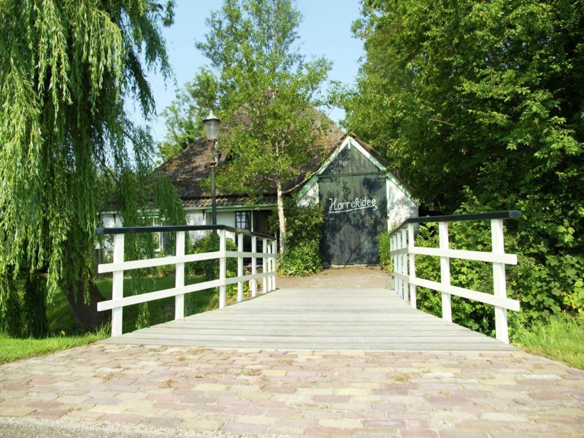 Apartment In Sint Maartensbrug With Garden Exteriér fotografie